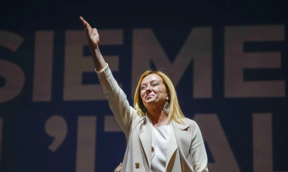 Επιστολή Μελόνι σε Κομισιόν: Ζητά μέτρα για τις αναχωρήσεις μεταναστών